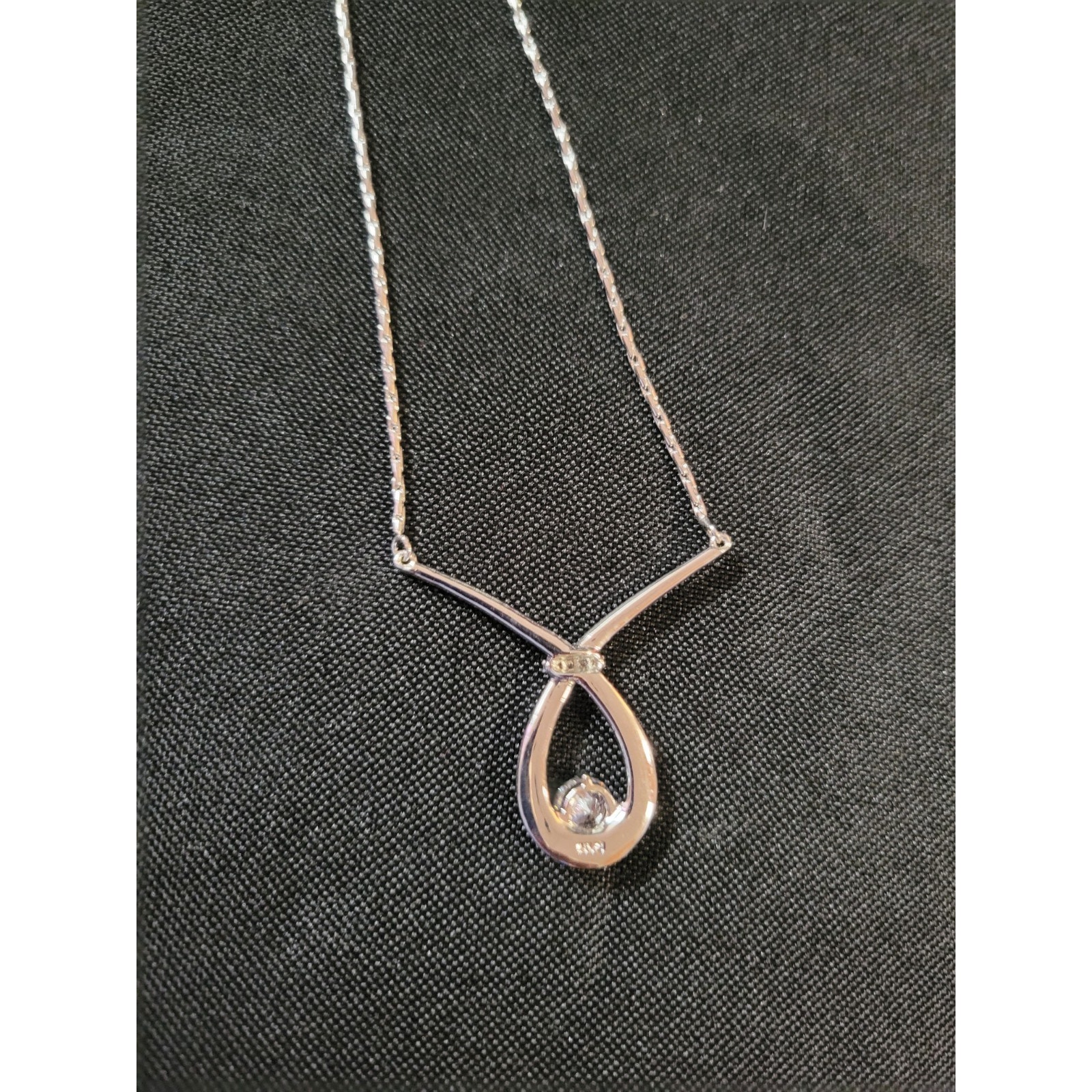 Silver & Stone Earring And Necklace Set Beautiful Never Used Stamped Marked — image 6 of 8